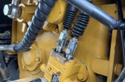 赤峰裝載機電路維修電話號碼