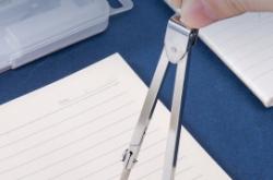 赤峰市得力文具總店電話號碼