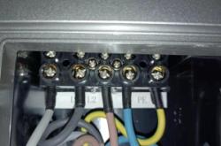 赤峰步行街充電樁電話號(hào)碼