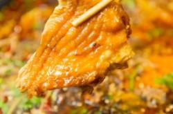 浪波燒烤赤峰店電話地址查詢