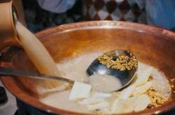 赤峰市斯琴阿媽橋北訂餐電話