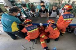 赤峰退休年審操作員電話號(hào)碼