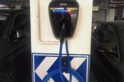 赤峰充電樁服務(wù)電話號(hào)碼是多少