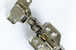 赤峰櫥柜門工廠招聘電話號碼