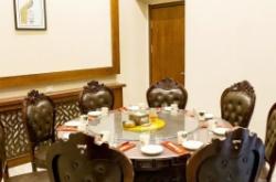 赤峰2手飯店桌椅出售電話號(hào)碼