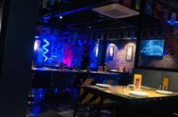 赤峰酒吧訂臺(tái)電話號(hào)多少號(hào)