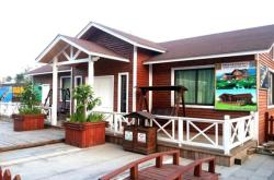 赤峰森源木材廠電話地址查詢