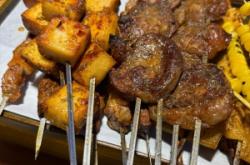 赤峰街烤羊腿電話地址查詢