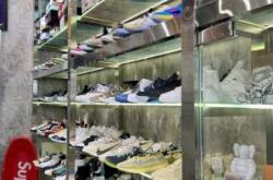 赤峰奢侈品集合店電話號碼