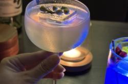 赤峰調(diào)酒外送電話號碼查詢