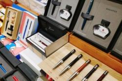 赤峰維多利書店電話號碼查詢