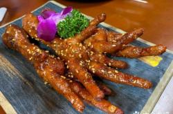 赤峰思烤音樂燒烤地址電話號碼