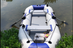 赤峰有賣沖鋒舟嗎電話號碼