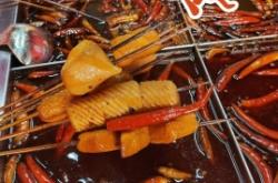 赤峰紅山花園胡同酒吧電話號(hào)碼