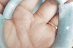 赤峰修玉鐲子電話(huà)是多少號(hào)