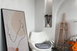 赤峰維多利美甲招聘電話號碼