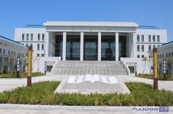 赤峰社區(qū)圖書(shū)館電話地址查詢(xún)