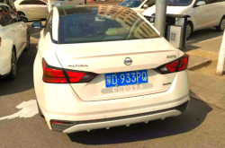 赤峰懸浮車頂噴漆廠家電話號(hào)碼