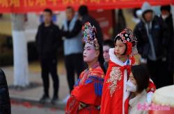 赤峰龍躍高蹺隊電話地址查詢