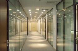 赤峰鋼化玻璃工廠地址電話號碼