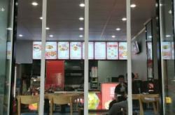 內蒙古赤峰窗簾維修電話號碼