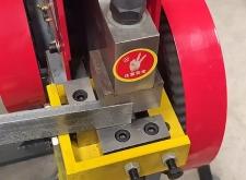 赤峰角鐵沖孔機械廠電話號碼