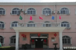 赤峰卡車修理廠電話地址查詢