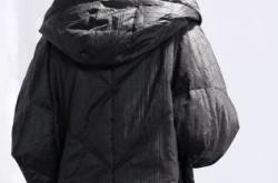 赤峰眾聯(lián)廣場特賣店電話號碼