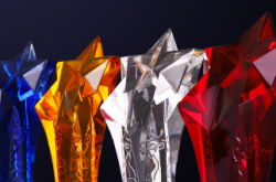 赤峰獎(jiǎng)杯訂制店電話號(hào)碼查詢(xún)