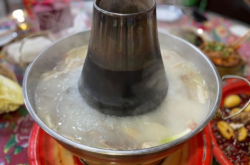 赤峰大哥賣羊肉店電話地址查詢