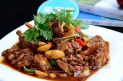 赤峰小房村飯店電話(huà)多少號(hào)