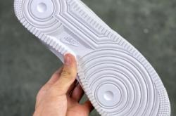 赤峰耐克裝飾貼廠家電話號(hào)碼