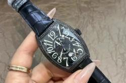 赤峰萬悅城修表店電話號碼