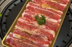 赤峰吧臺(tái)燜肉電話地址查詢