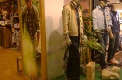 赤峰美麗女人服飾店電話號(hào)碼