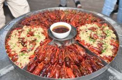 赤峰上門廚師電話多少號碼