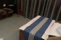 赤峰新華小區(qū)足浴電話多少號(hào)