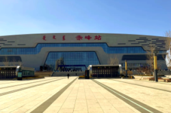 赤峰南高速路口