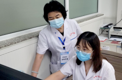 赤峰醫(yī)院張亞麗醫(yī)生電話號(hào)碼