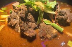 赤峰老霍牛骨頭火鍋電話號碼