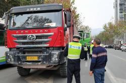 赤峰嚴(yán)查渣土車電話號碼