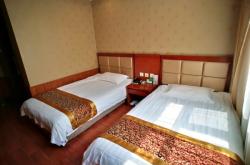 赤峰東安大藥房電話多少號