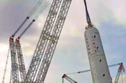 赤峰中聯(lián)履帶吊維修電話號碼