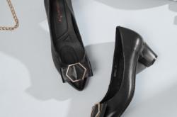 赤峰春季女鞋專賣店電話號(hào)碼