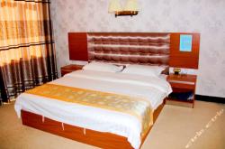 赤峰酒店餐桌擺臺(tái)定做電話地址