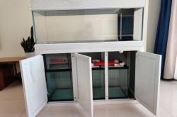 赤峰賣魚缸地方電話號碼是多少