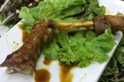 赤峰賽娜奶茶店地址電話號(hào)碼