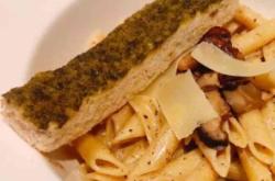 赤峰藍(lán)莓蛋糕店電話地址查詢