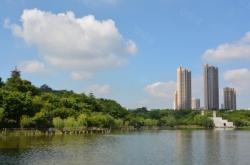 悅?cè)f城電玩城赤峰店電話多少