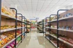 赤峰大一點的超市